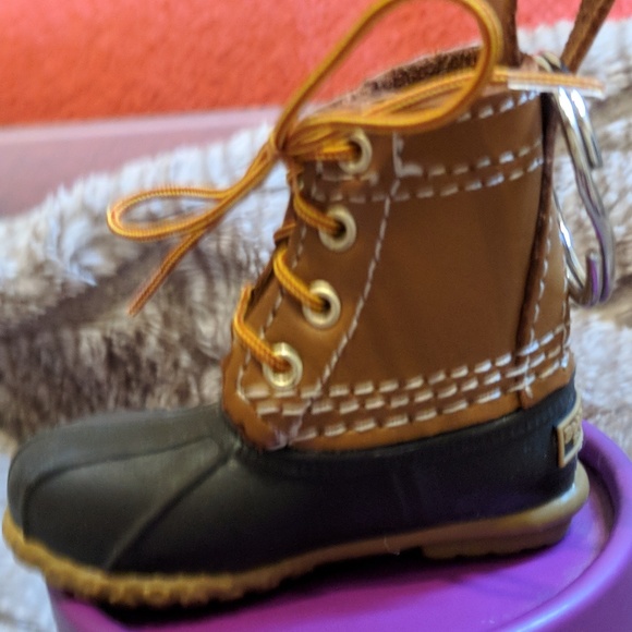 LL Bean Boot Keychain - Picture 2 of 3